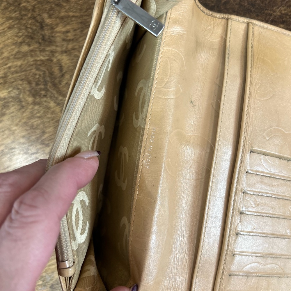 CHANEL Cambon Quilted Yen Light Brown Long Wallet - Picture 14 of 16